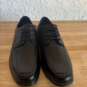Perry Ellis Men’s Black Dress Shoes